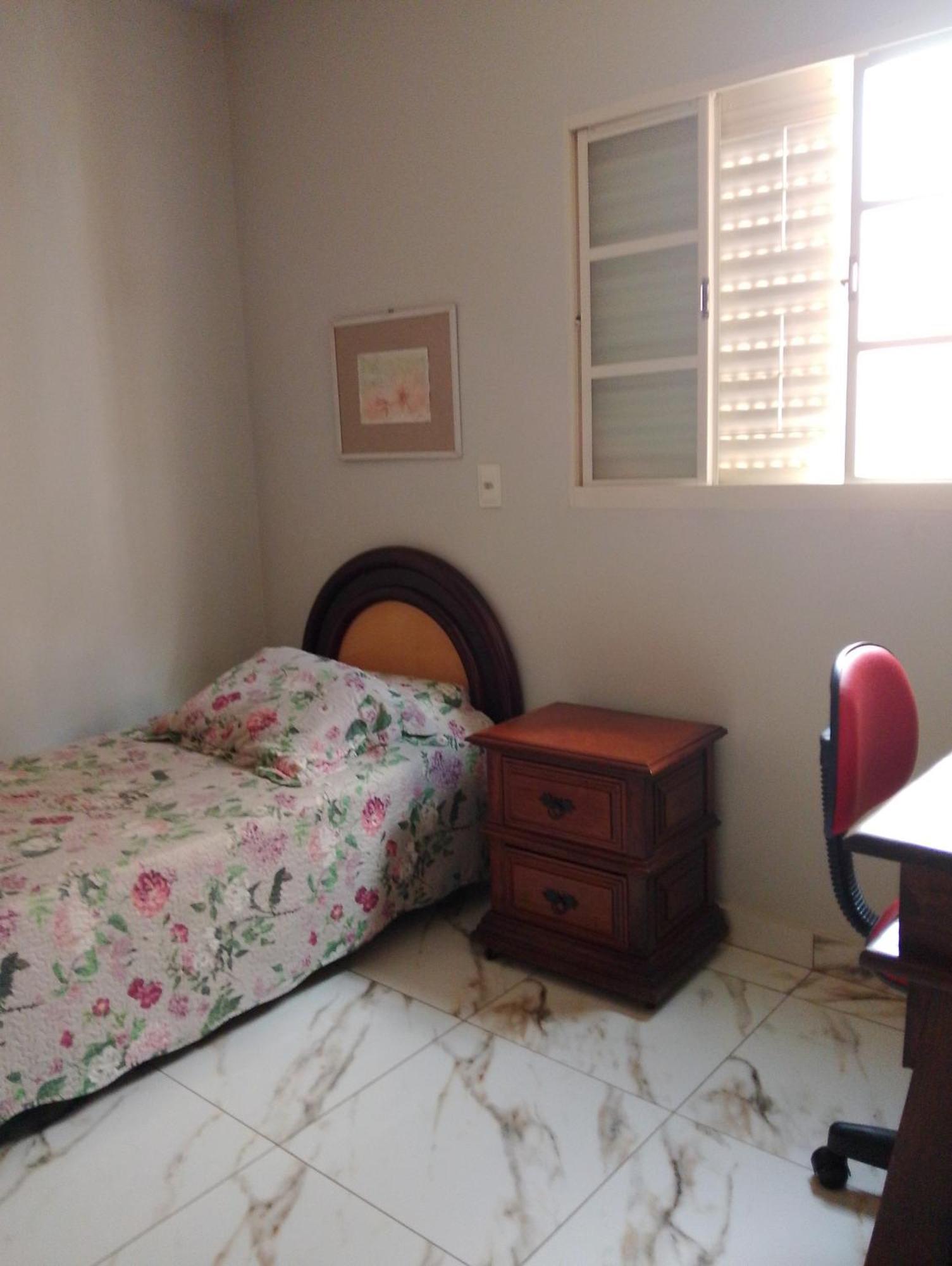 Appartamento Casa Amarela Uberlândia Esterno foto